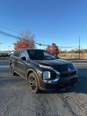 used 2022 Mitsubishi Outlander car, priced at $24,795