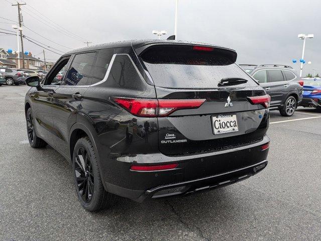 used 2022 Mitsubishi Outlander car, priced at $22,686