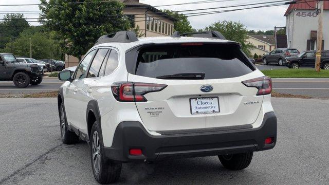 new 2025 Subaru Outback car