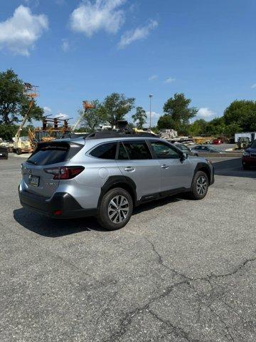 used 2025 Subaru Outback car, priced at $30,176
