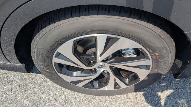 new 2025 Subaru Legacy car