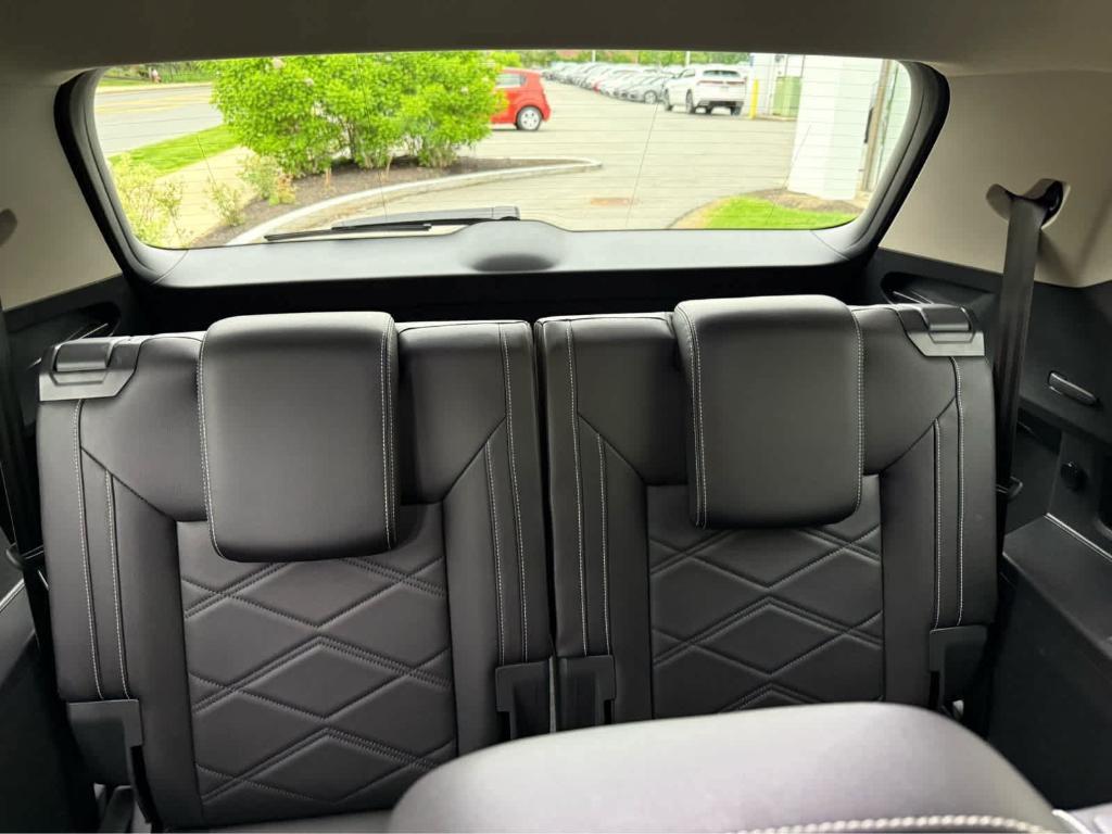 used 2025 Volkswagen Atlas car, priced at $36,995