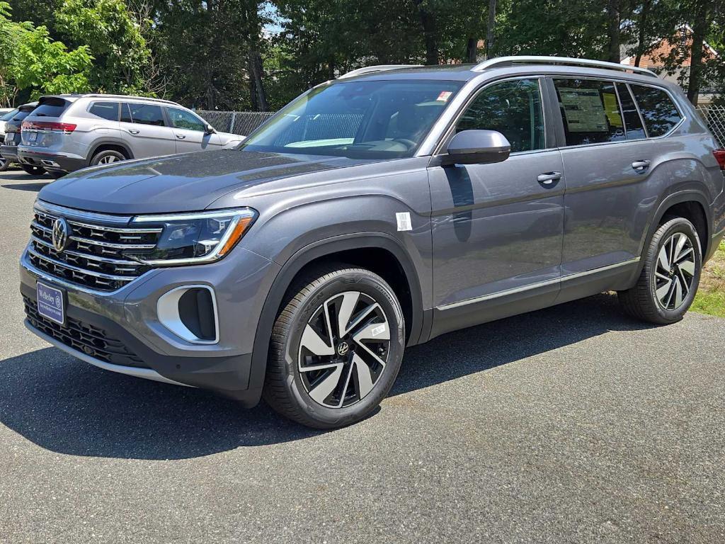 new 2025 Volkswagen Atlas car, priced at $45,384