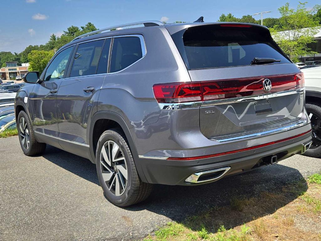 new 2025 Volkswagen Atlas car, priced at $45,384