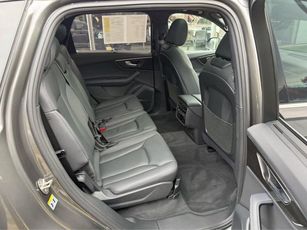 used 2025 Audi Q7 car, priced at $57,995