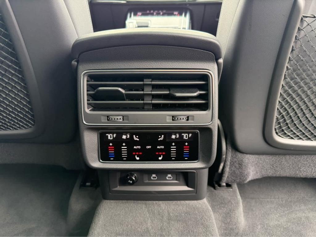 used 2025 Audi Q7 car, priced at $57,995