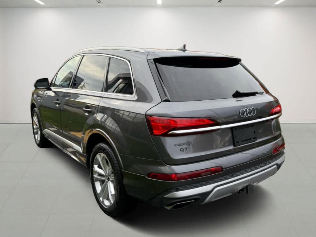 used 2025 Audi Q7 car, priced at $57,995