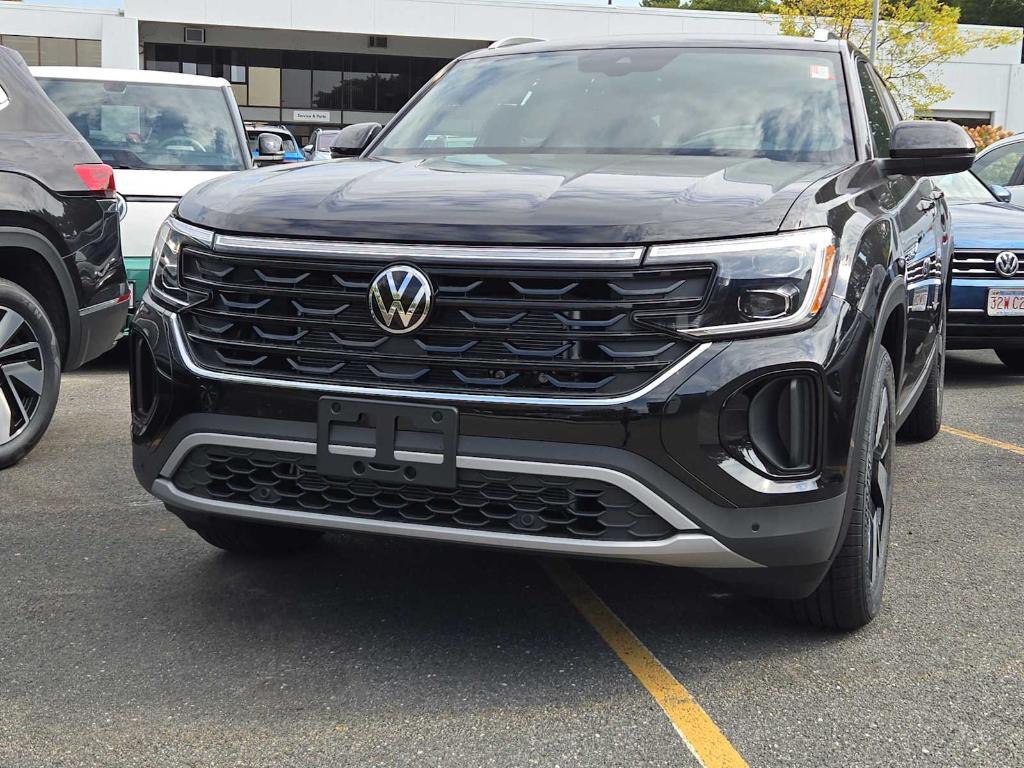 new 2025 Volkswagen Atlas Cross Sport car, priced at $50,406