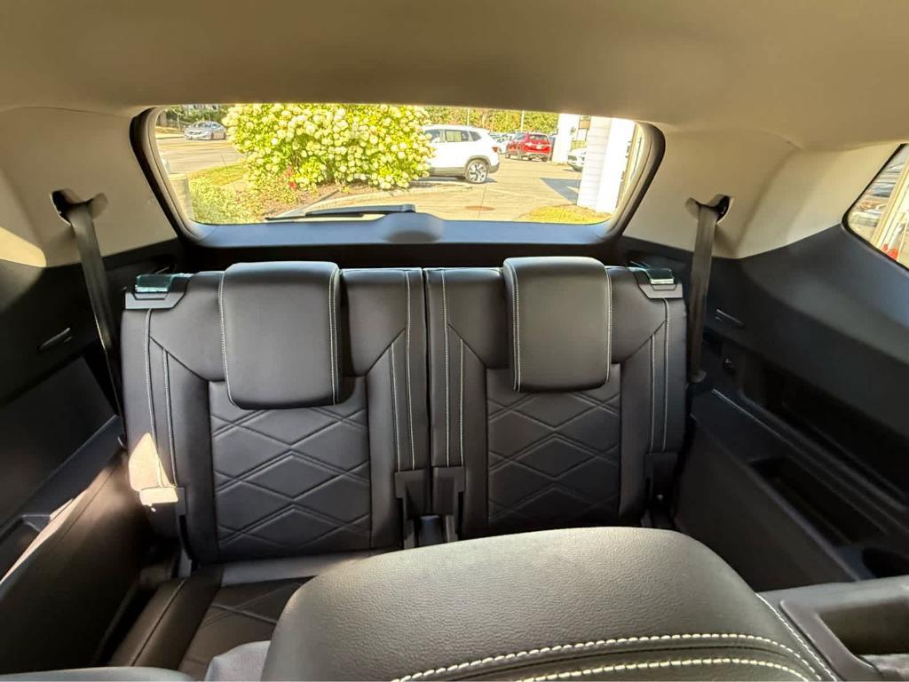 used 2024 Volkswagen Atlas car, priced at $34,495