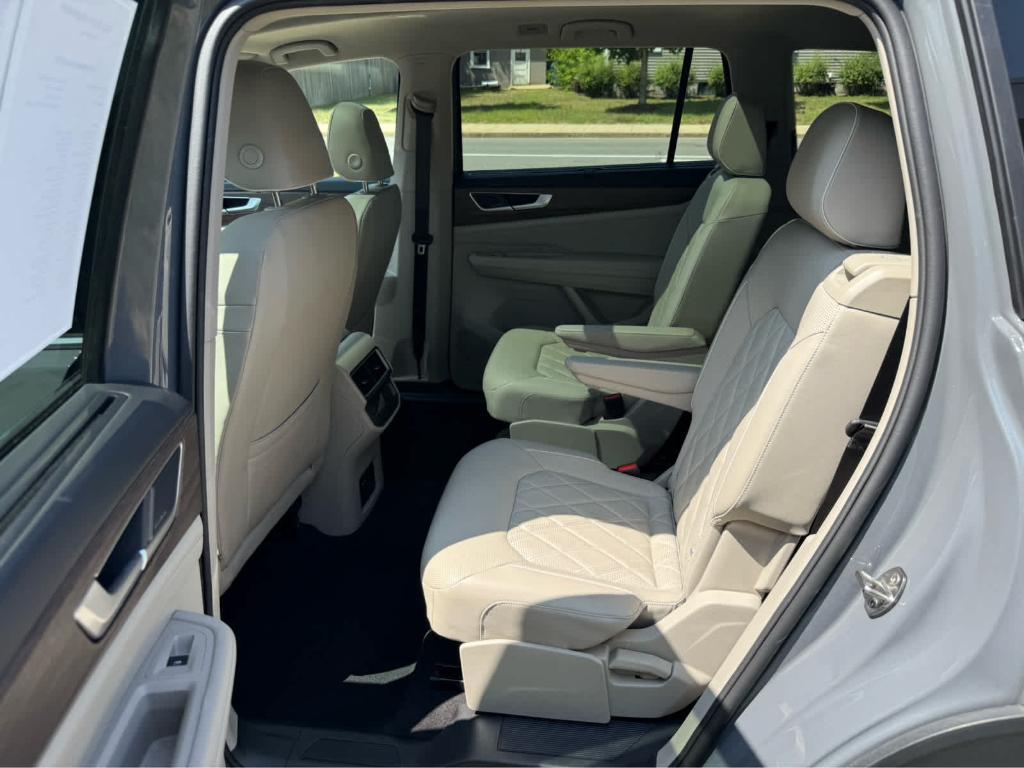 used 2025 Volkswagen Atlas car, priced at $47,995