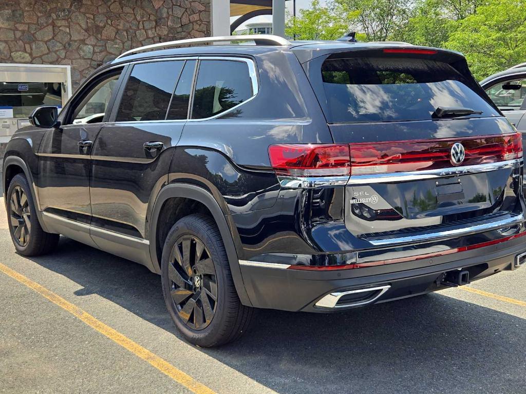 new 2025 Volkswagen Atlas car, priced at $46,307