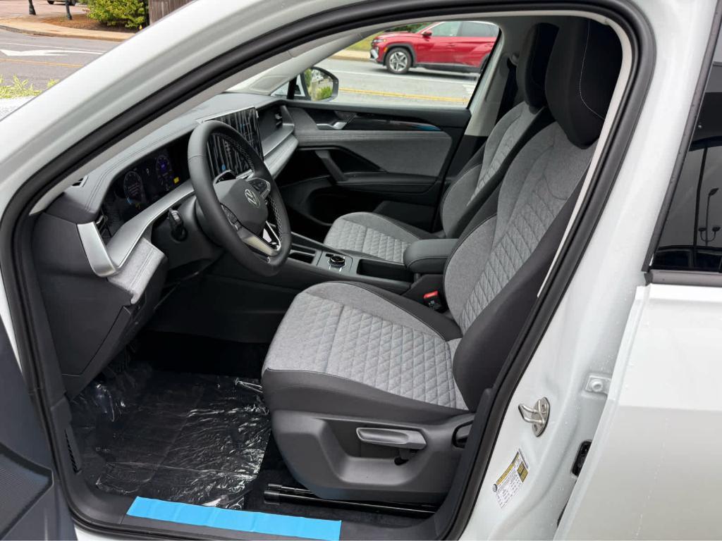 new 2025 Volkswagen Tiguan car, priced at $31,317
