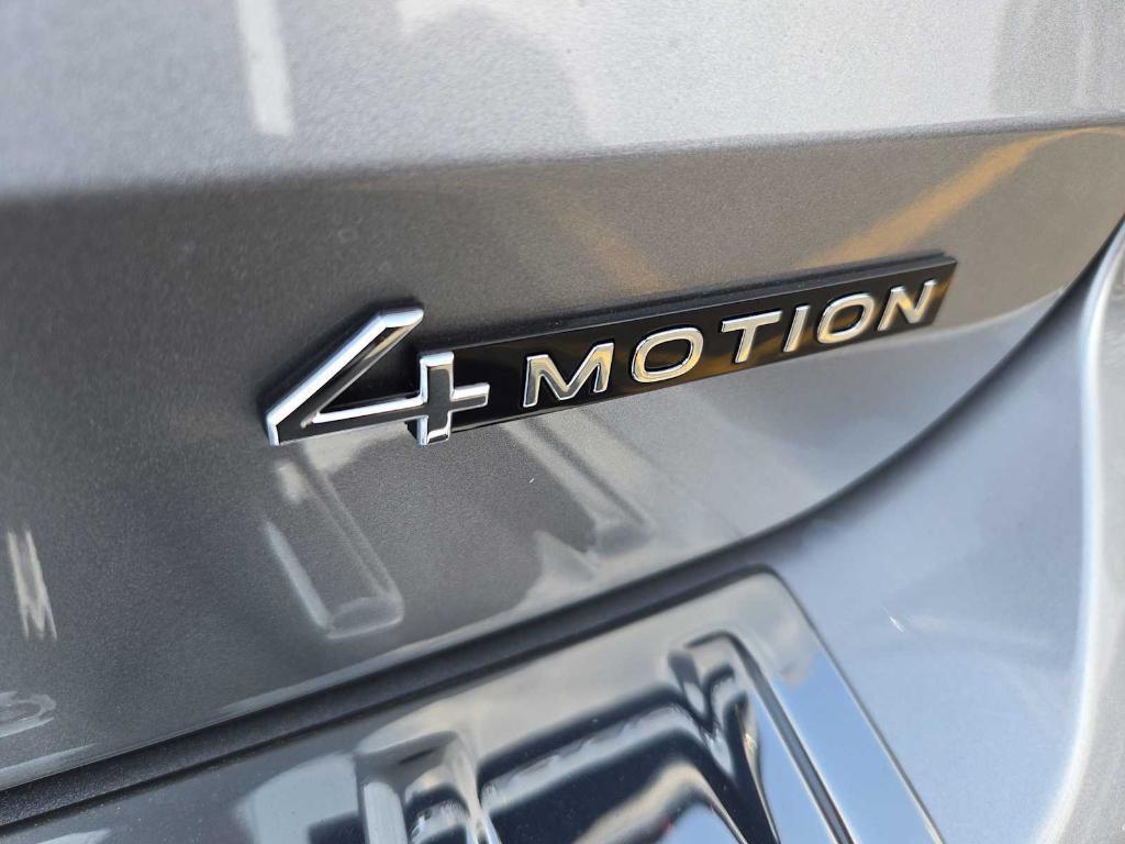 new 2025 Volkswagen Taos car, priced at $33,758