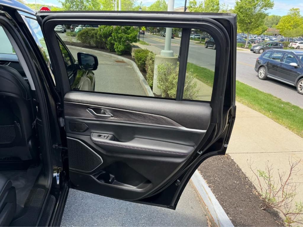 used 2022 Jeep Grand Cherokee L car, priced at $32,495