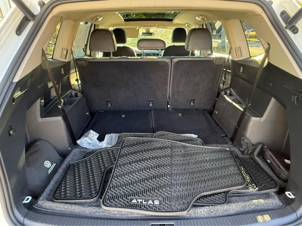 used 2022 Volkswagen Atlas car, priced at $33,495