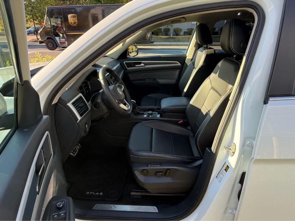used 2022 Volkswagen Atlas car, priced at $33,495