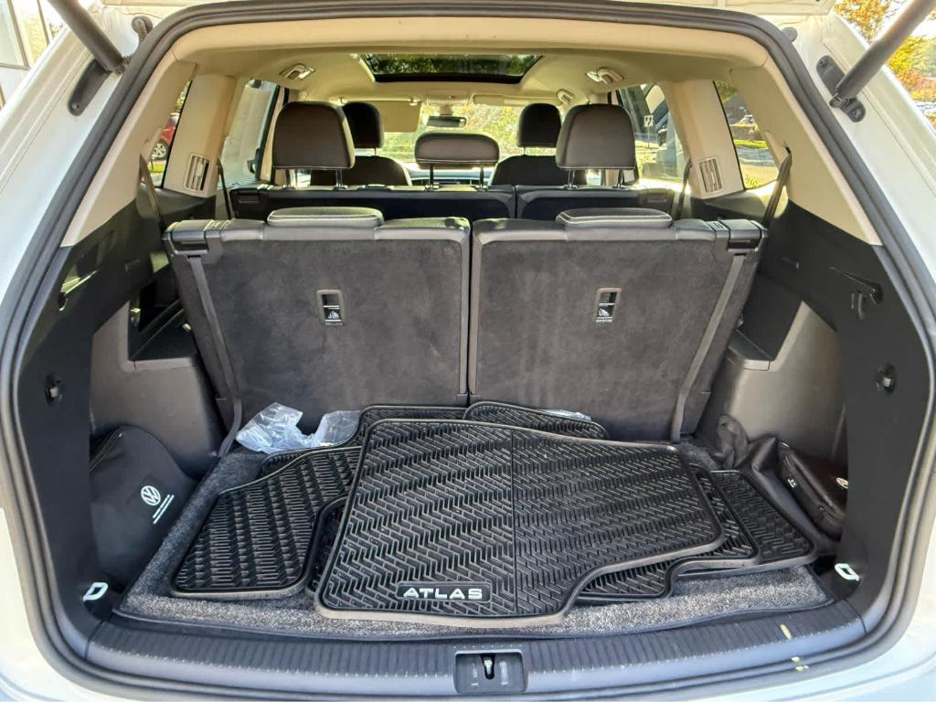 used 2022 Volkswagen Atlas car, priced at $33,495