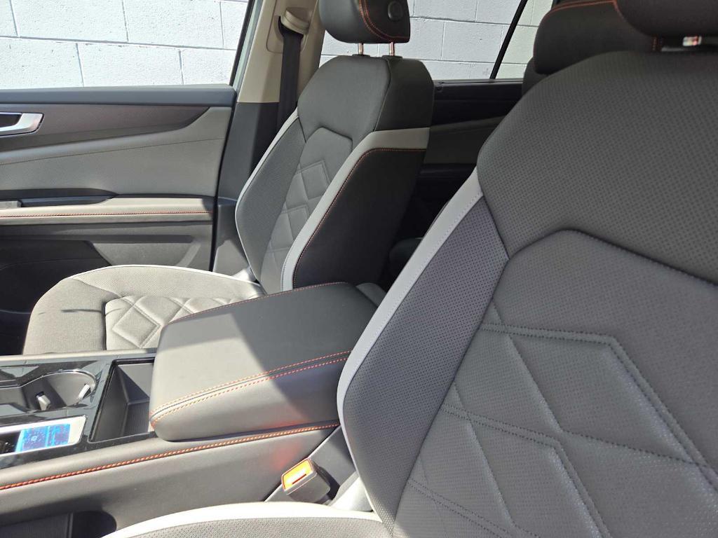 new 2026 Volkswagen Atlas car, priced at $48,073