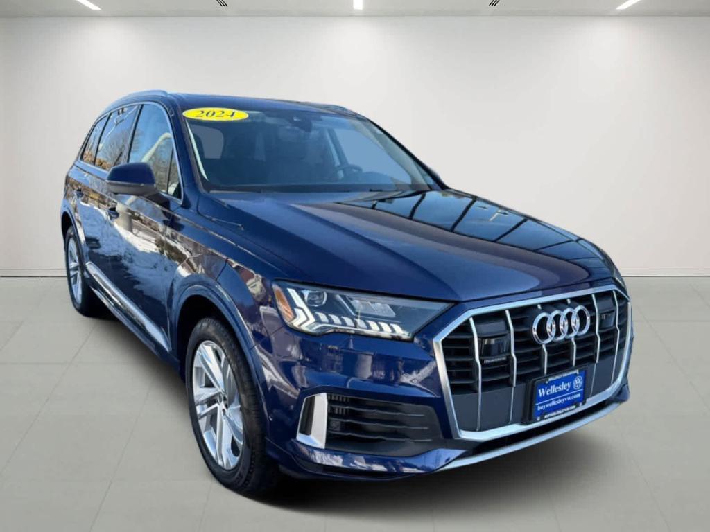 used 2024 Audi Q7 car, priced at $57,795