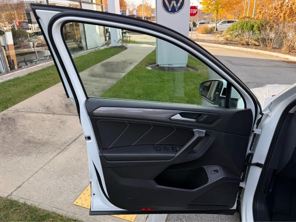 used 2024 Volkswagen Tiguan car, priced at $27,995