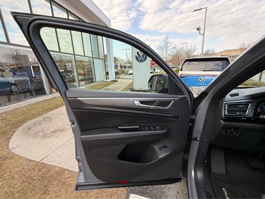 used 2024 Volkswagen Atlas Cross Sport car, priced at $36,995