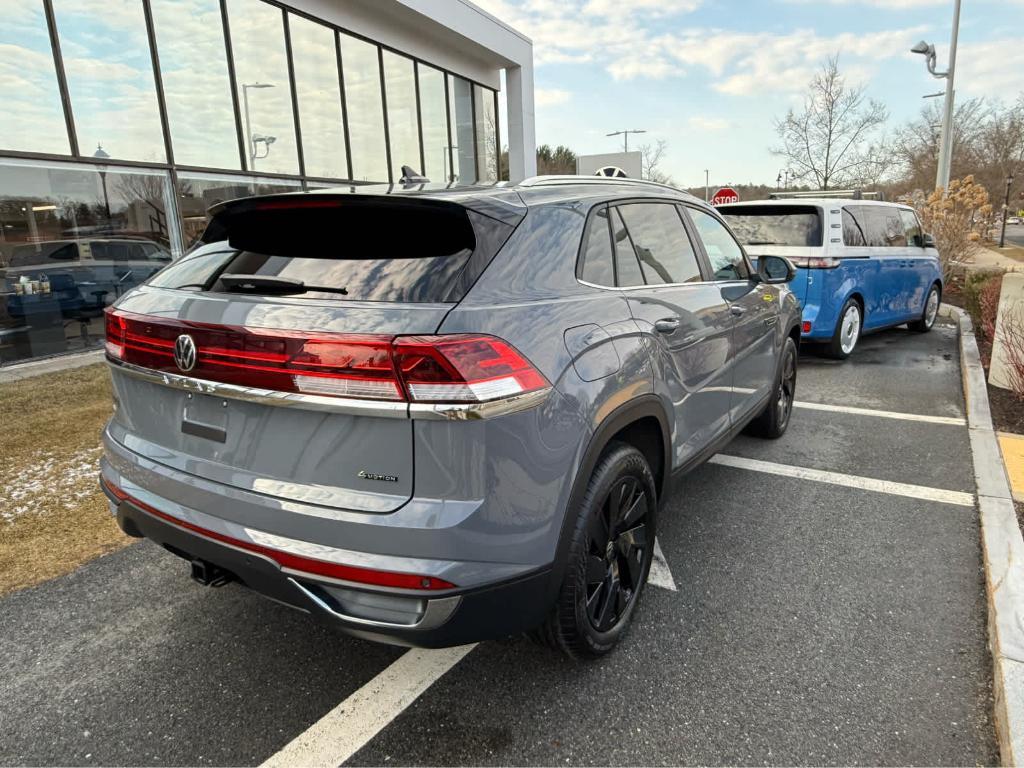 used 2024 Volkswagen Atlas Cross Sport car, priced at $36,995