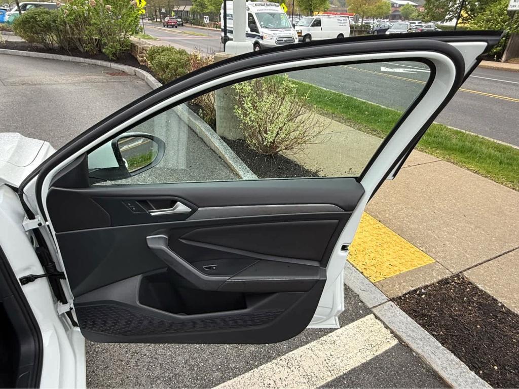 used 2024 Volkswagen Jetta car, priced at $25,495