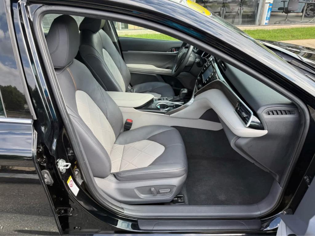 used 2018 Toyota Camry car, priced at $17,495