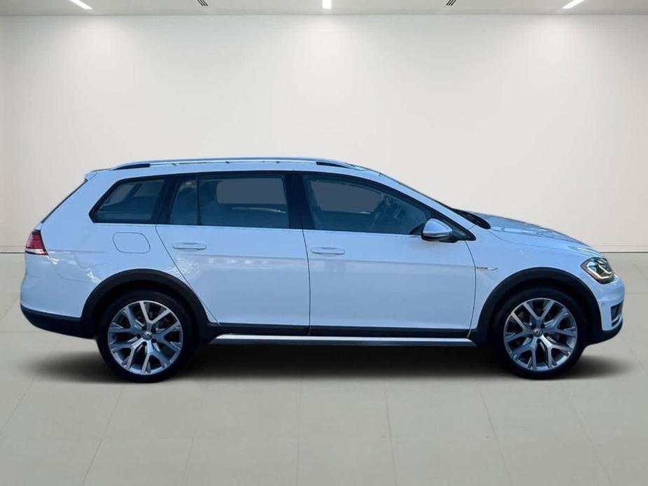 used 2019 Volkswagen Golf Alltrack car, priced at $19,495