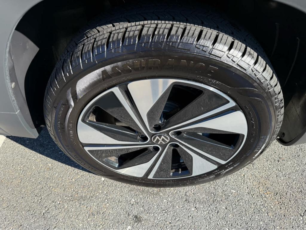 used 2025 Volkswagen Taos car, priced at $28,995