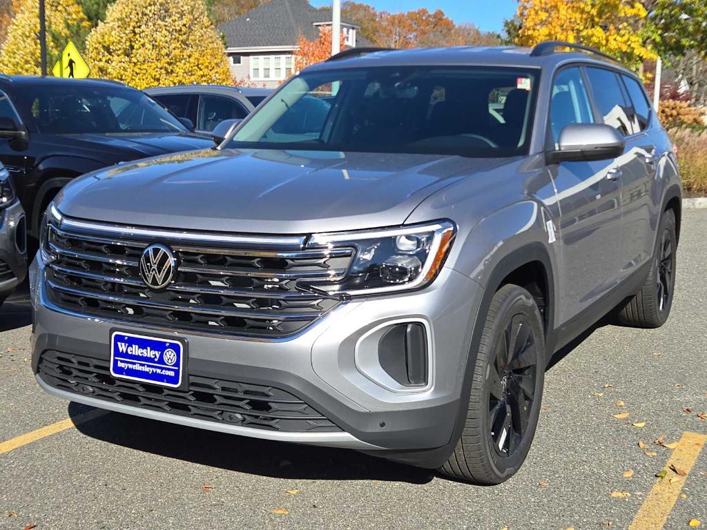 new 2026 Volkswagen Atlas car, priced at $46,088