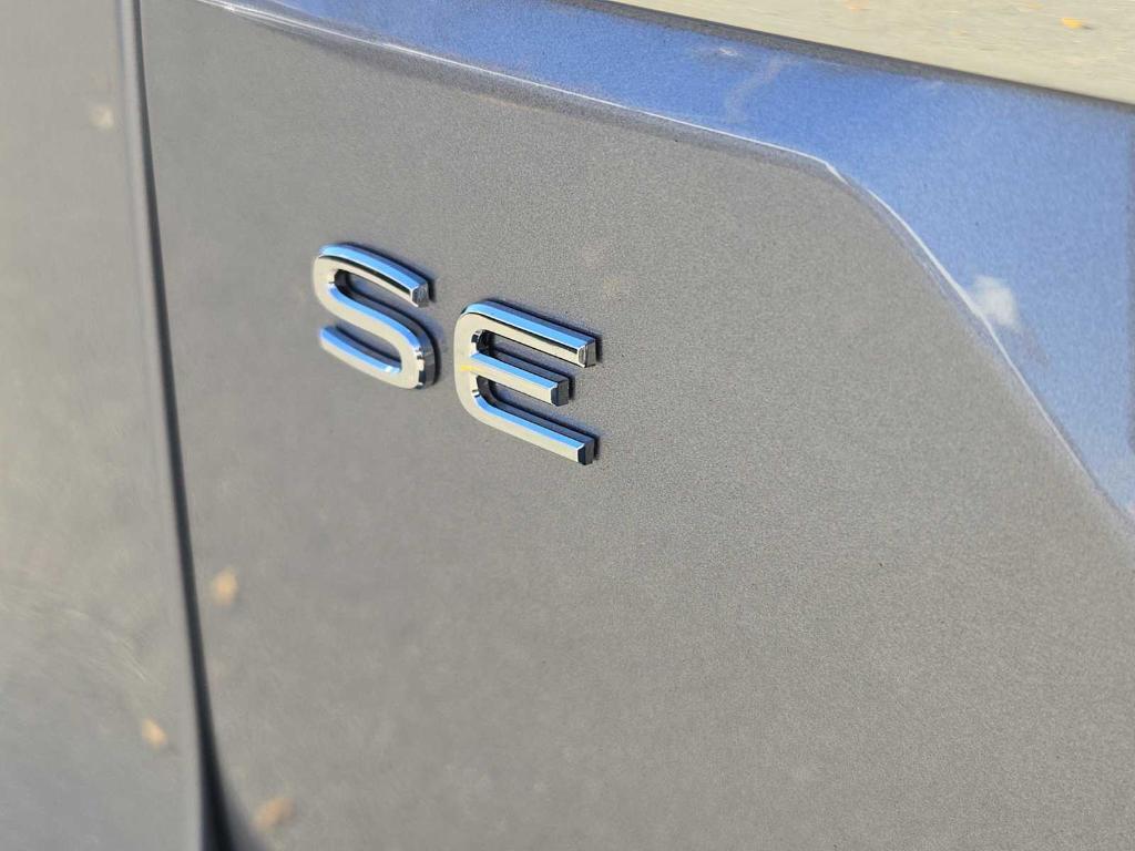 new 2026 Volkswagen Atlas car, priced at $46,088