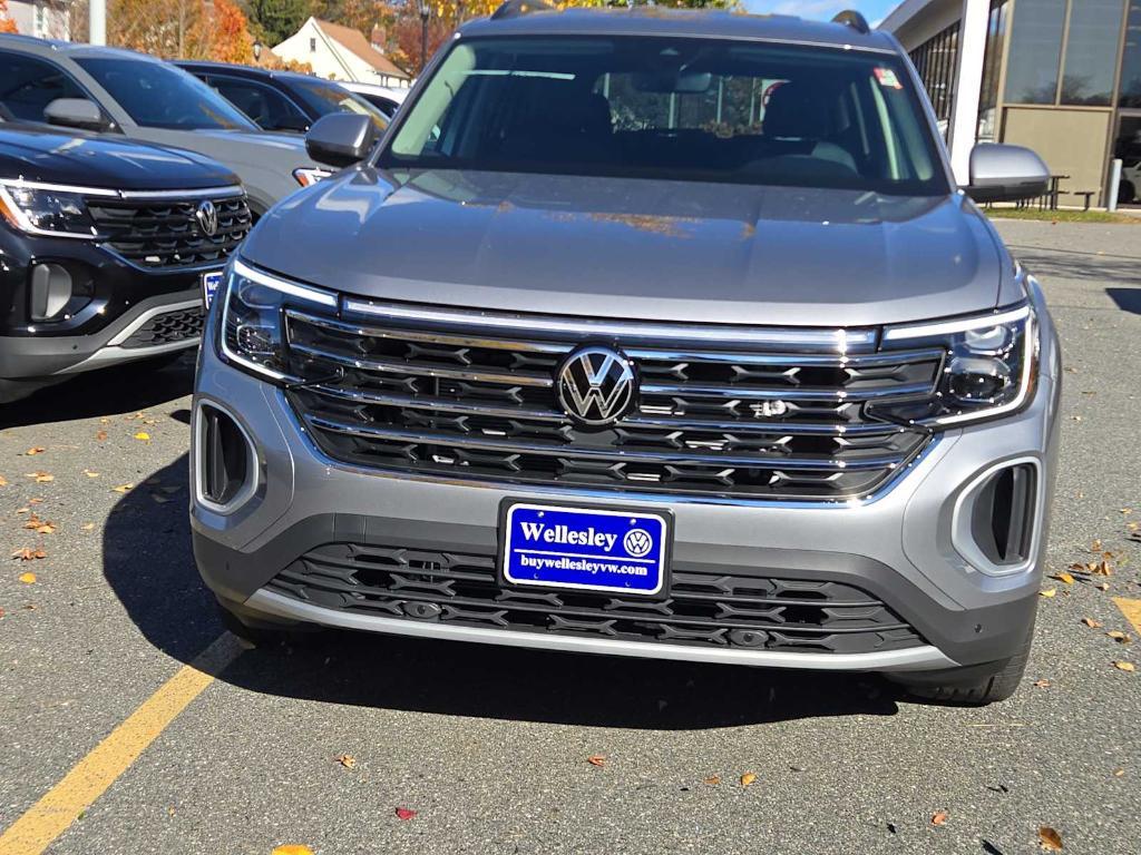 new 2026 Volkswagen Atlas car, priced at $46,088