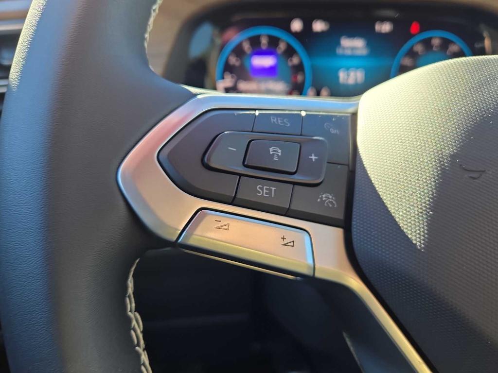 new 2026 Volkswagen Atlas car, priced at $46,088