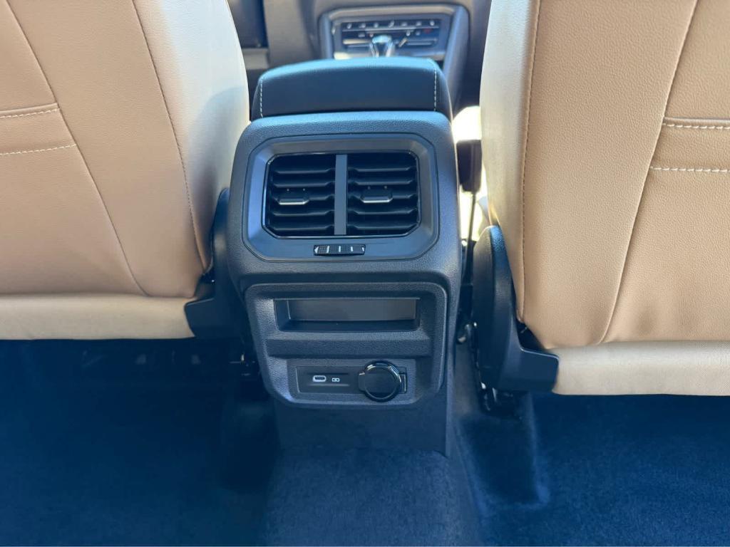 used 2024 Volkswagen Tiguan car, priced at $32,995