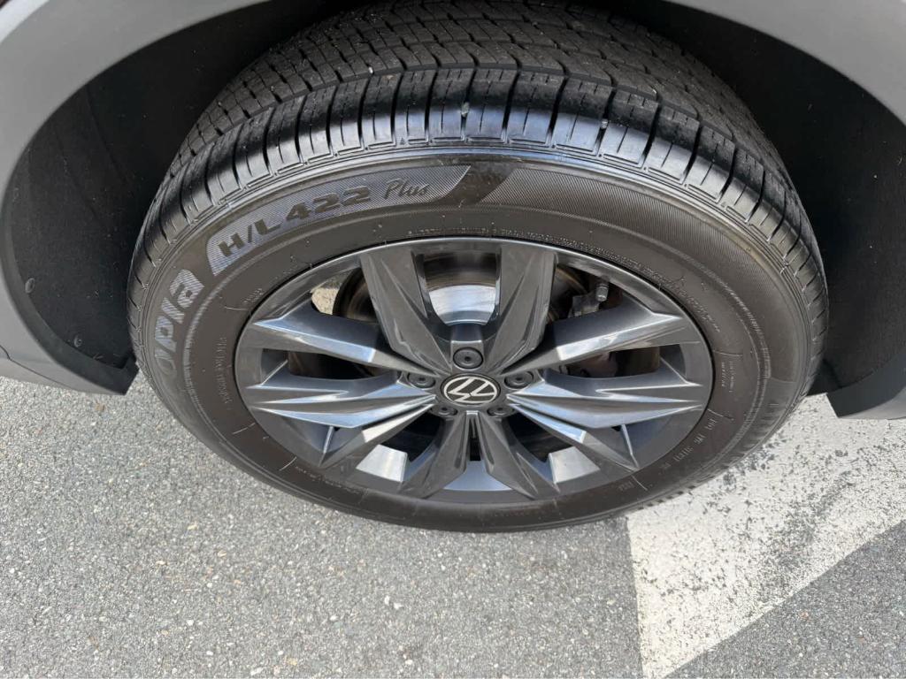 used 2024 Volkswagen Tiguan car, priced at $26,995