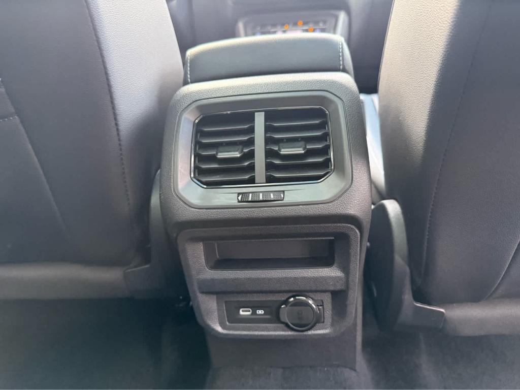 used 2024 Volkswagen Tiguan car, priced at $26,995
