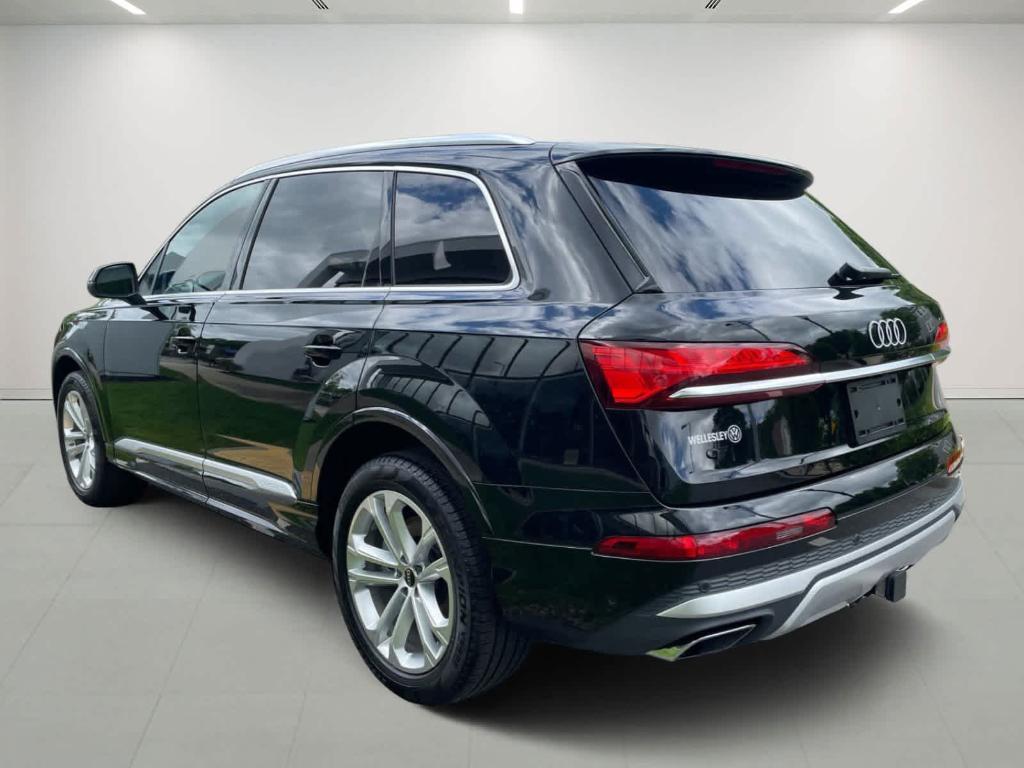 used 2025 Audi Q7 car, priced at $65,995