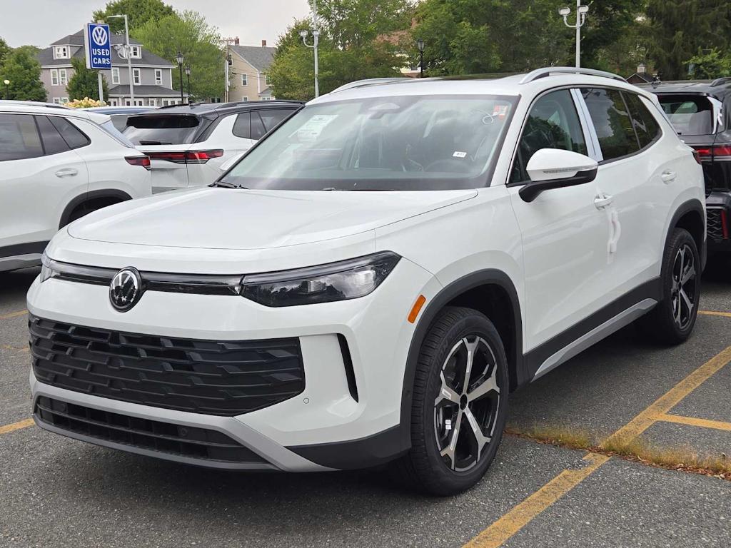 new 2025 Volkswagen Tiguan car, priced at $35,834
