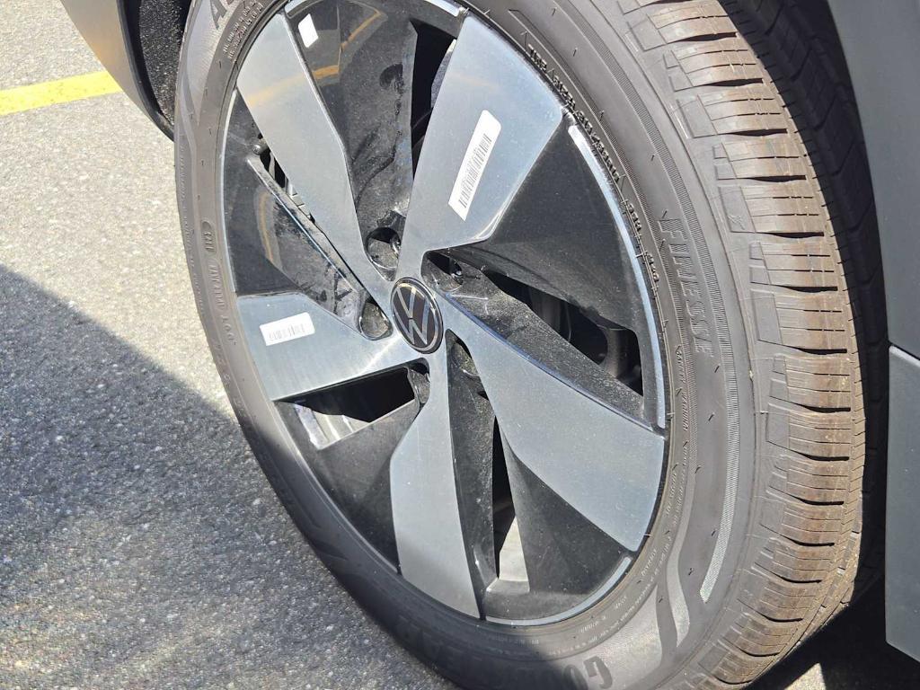 new 2025 Volkswagen Taos car, priced at $27,189