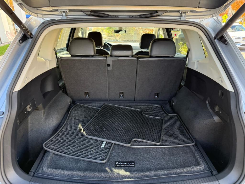 used 2024 Volkswagen Tiguan car, priced at $27,995