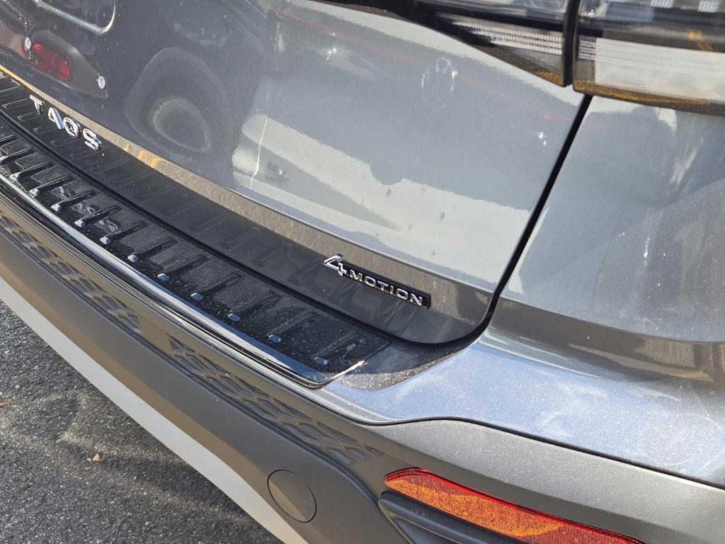 new 2025 Volkswagen Taos car, priced at $27,189