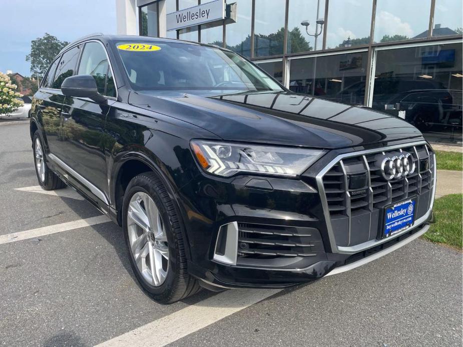 used 2024 Audi Q7 car, priced at $56,995