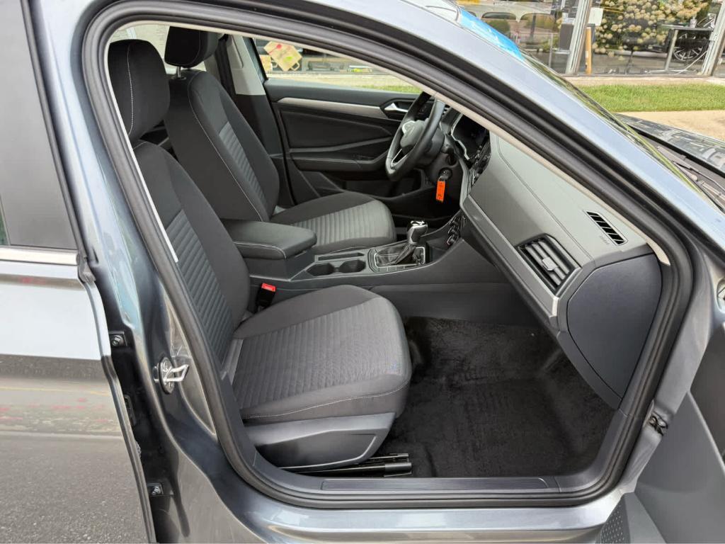 used 2024 Volkswagen Jetta car, priced at $21,495