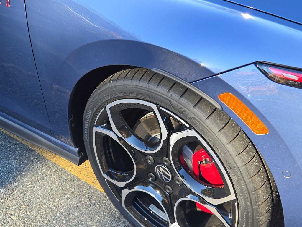 new 2025 Volkswagen Golf GTI car, priced at $41,626