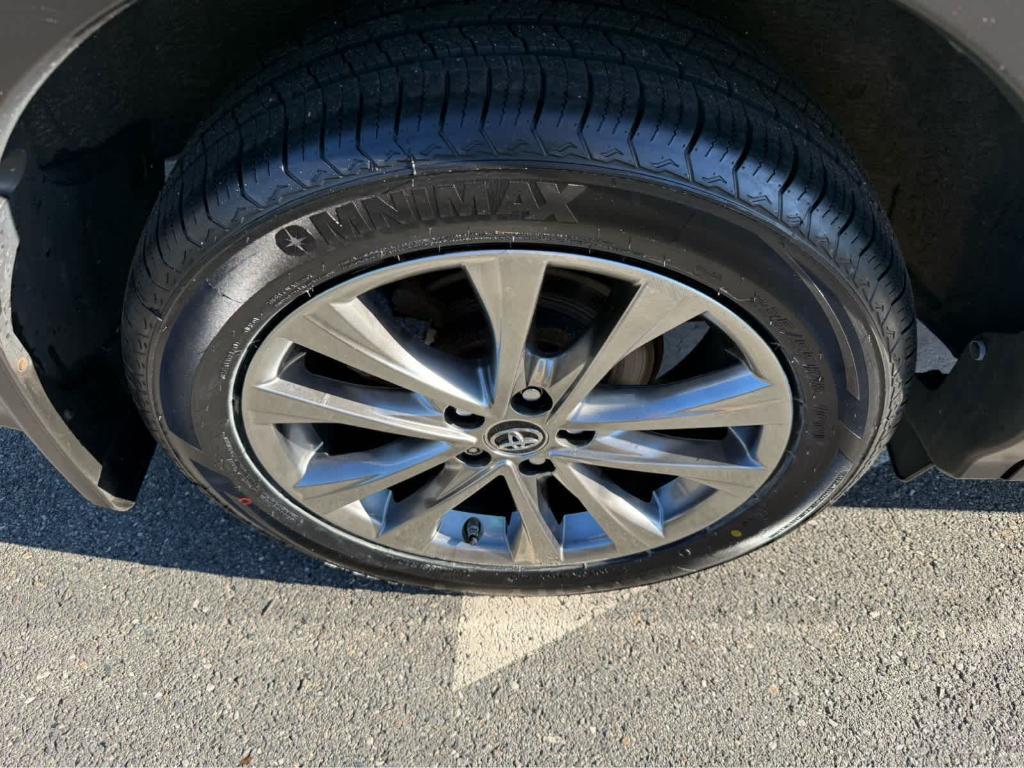 used 2018 Toyota RAV4 Hybrid car, priced at $23,995