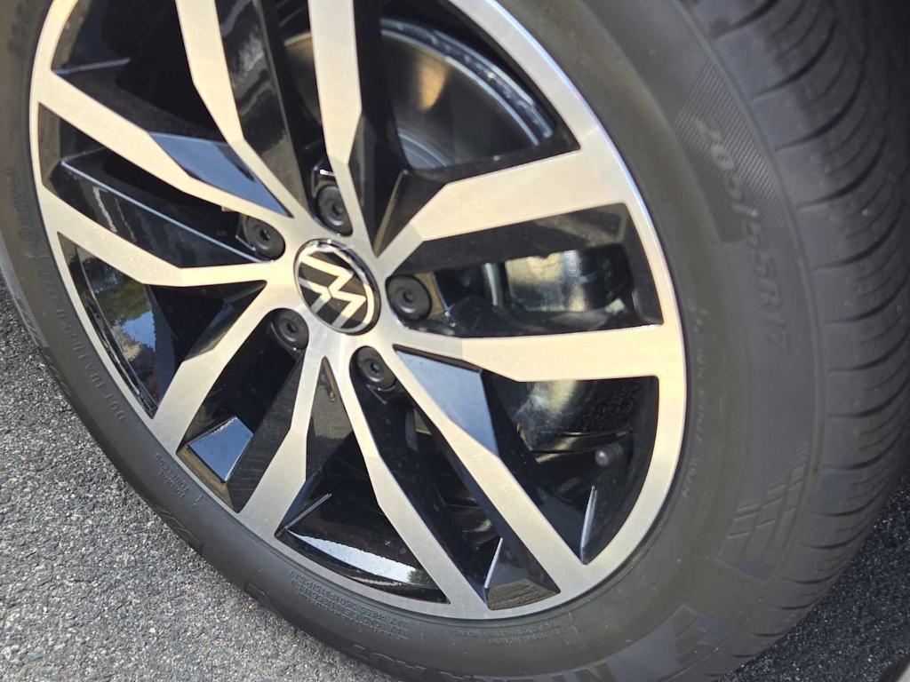 new 2025 Volkswagen Jetta car, priced at $26,448