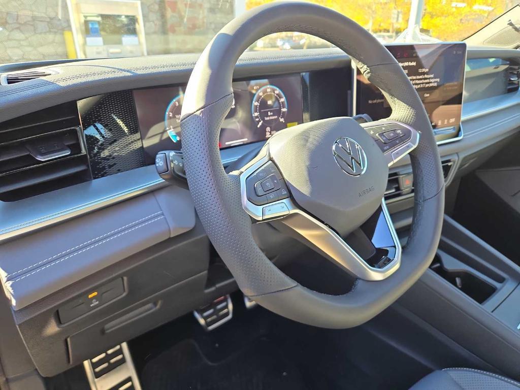 new 2026 Volkswagen Tiguan car, priced at $39,669