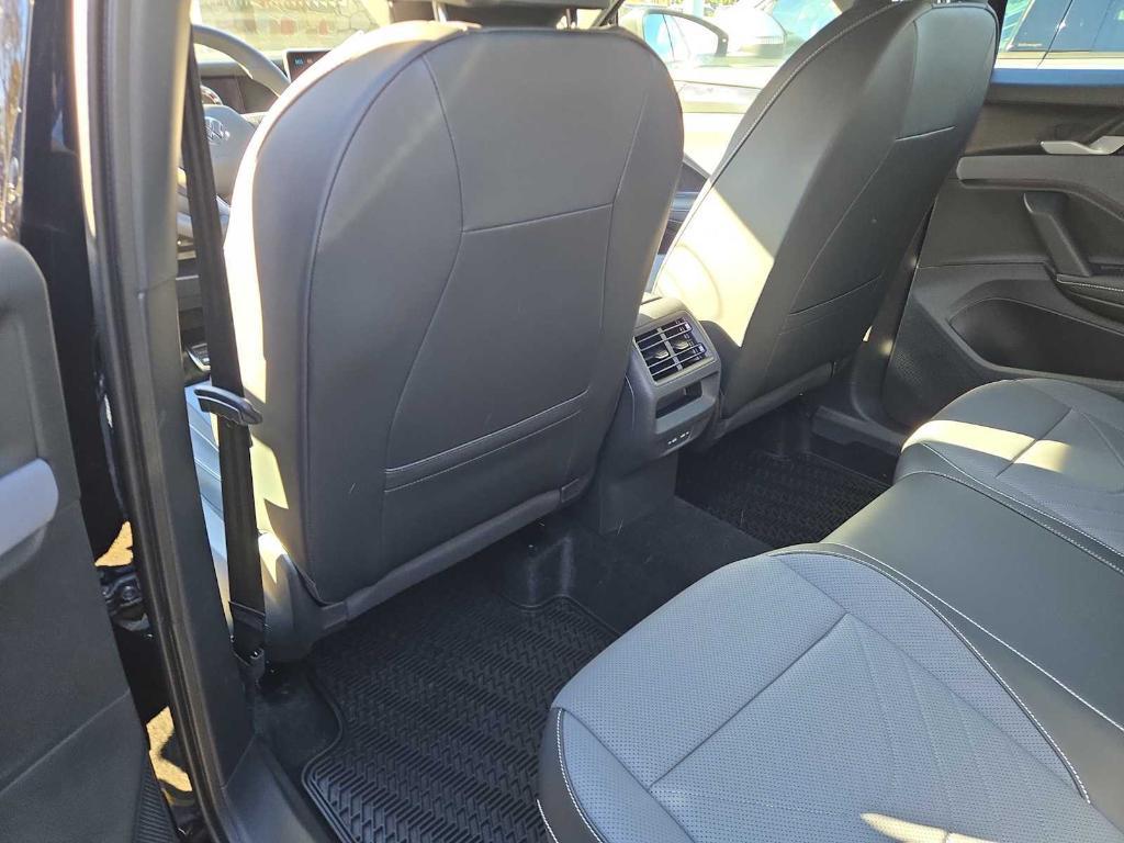 new 2026 Volkswagen Tiguan car, priced at $39,669