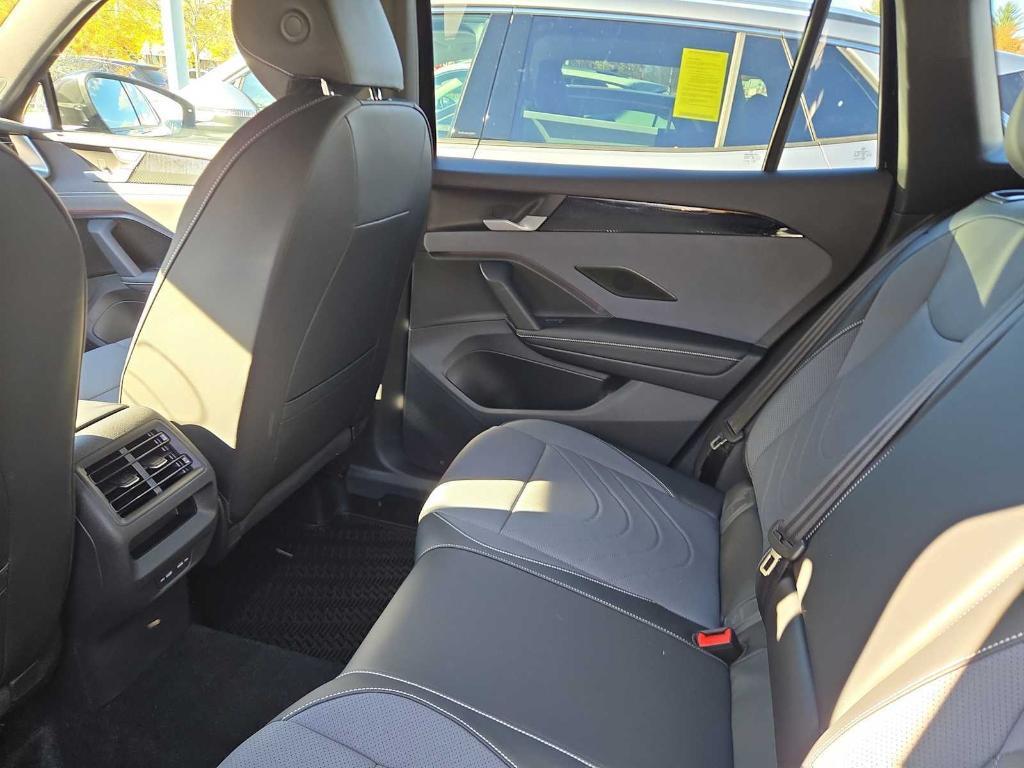 new 2026 Volkswagen Tiguan car, priced at $39,669